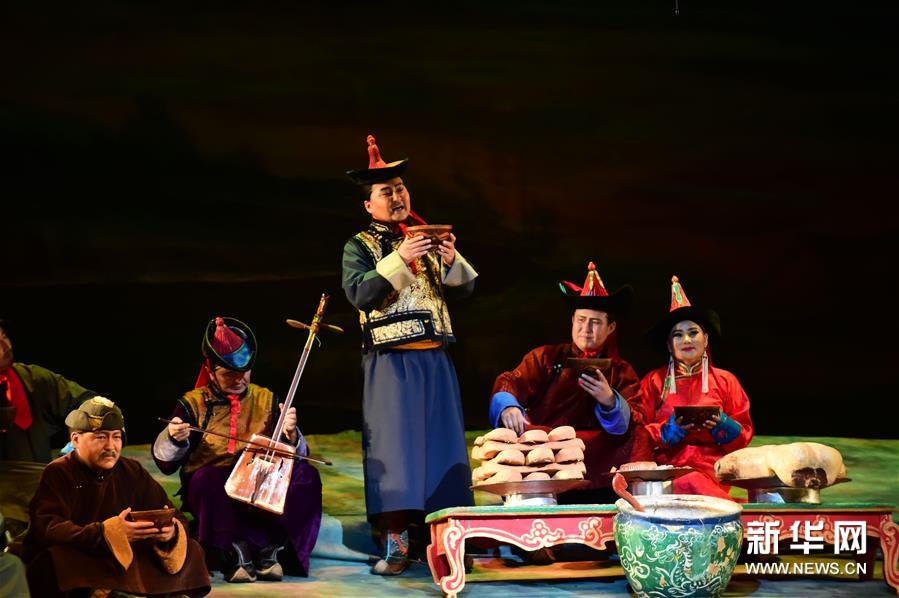 （文化）（2）蒙古国歌剧《三座山》在呼和浩特上演