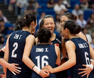 女排世界杯：中国队胜俄罗斯队