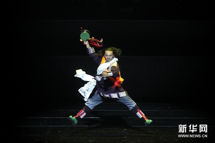 （新华视界）（3）大型舞剧《盛世锅庄》在兰州上演