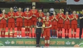 中国女篮亚洲杯归来 许利民：感动队员拼搏精神