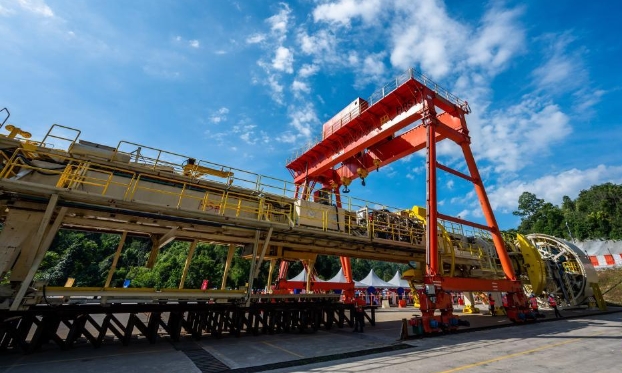 马来西亚交通部长:中方经验和技术助力马东铁项目隧道施工
