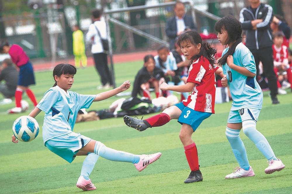 南安市举办“市长杯”第十一届中小学生足球联赛
