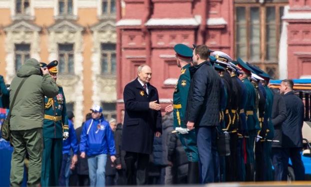 俄罗斯举行红场阅兵纪念卫国战争胜利79周年