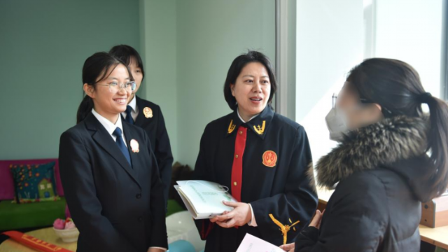 新华全媒+·女法官国际日｜女法官的日常