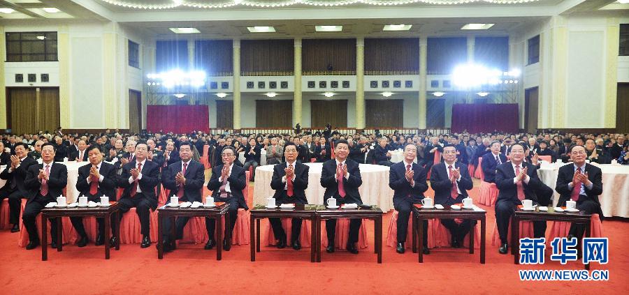 （XHDW）（1）中共中央国务院在京举行春节团拜会