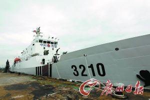 由渔政310船涂装完成的海警3210船。 记者顾展旭 摄