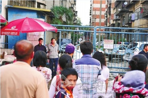 男子伙同他人杀死父母及妹妹3人因家庭积怨太深（图）