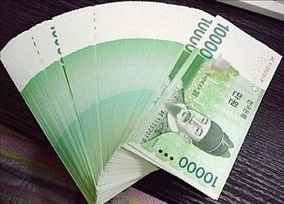 韩国新纸币发行量减3成 发压岁钱习俗致银行钱