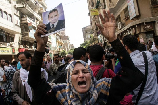 埃及法院判处683名穆兄会成员死刑美呼吁撤销