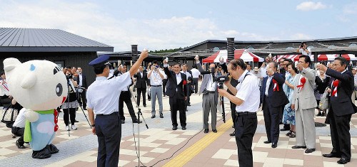 日本一市为提升乳制品消费敦促干杯时喝牛奶