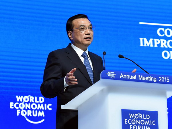 1月21日，中国国务院总理李克强在瑞士达沃斯举行的世界经济论坛全会发表特别致辞并回答提问。