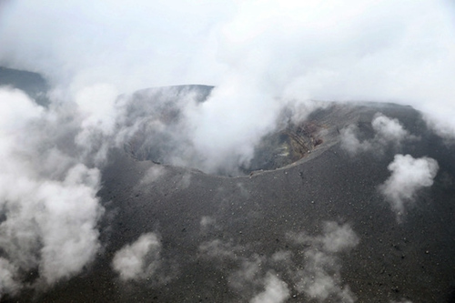 日本浅间山或有小规模火山喷发气象厅发布警报