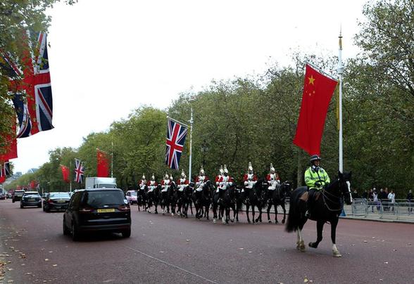 外媒：习近平访英惠及中英法 带来绝佳发展机遇