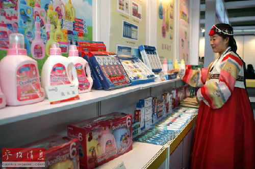 中国客户成为海淘韩国商品的主要消费群。（资料图片）