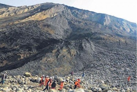 缅甸再发玉石废矿堆坍塌事故或有至少50人失踪