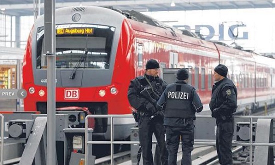 跨年夜IS阴谋袭击德国慕尼黑两火车站大疏散