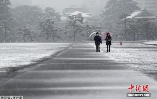 资料图；日本降雪天气。