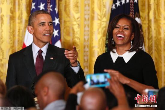 奥巴马夫妇发表春节贺词：幸福健康顺利好运
