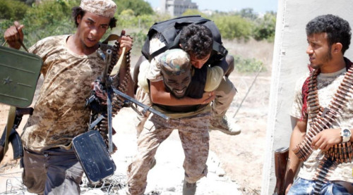 美军空袭利比亚境内恐怖组织基地奥巴马授权
