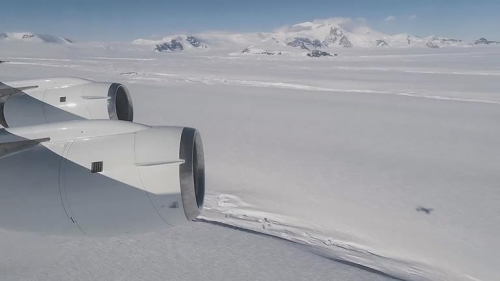 报告：南极洲冰河消融速度快7年缩减0.5公里