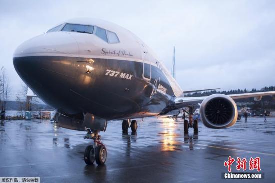当地时间2015年12月8日，美国华盛顿州伦顿，波音公司第一架737 MAX8在当地出厂。