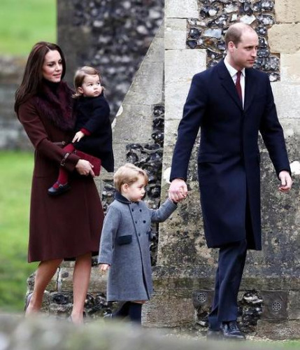 英国威廉王子一家迁回伦敦乔治小王子准备入学