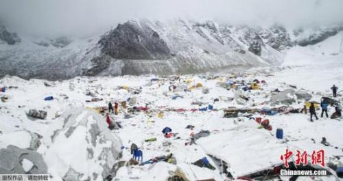 85岁尼泊尔老人欲挑战登顶珠峰望能创下新纪录
