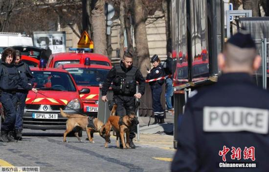 当地时间3月16日，国际货币基金组织(IMF)位于巴黎的办公室发生邮件爆炸事件，目前已造成一人受伤。警方消息人士表示，为安全起见，已经疏散了大楼内的人员。
