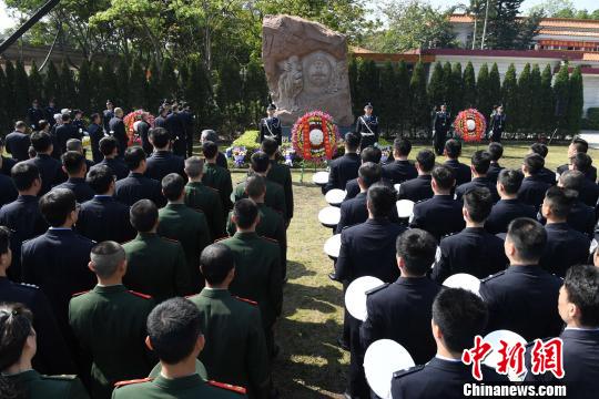 广东三年多牺牲警察85名警方举办公安英烈缅怀仪式