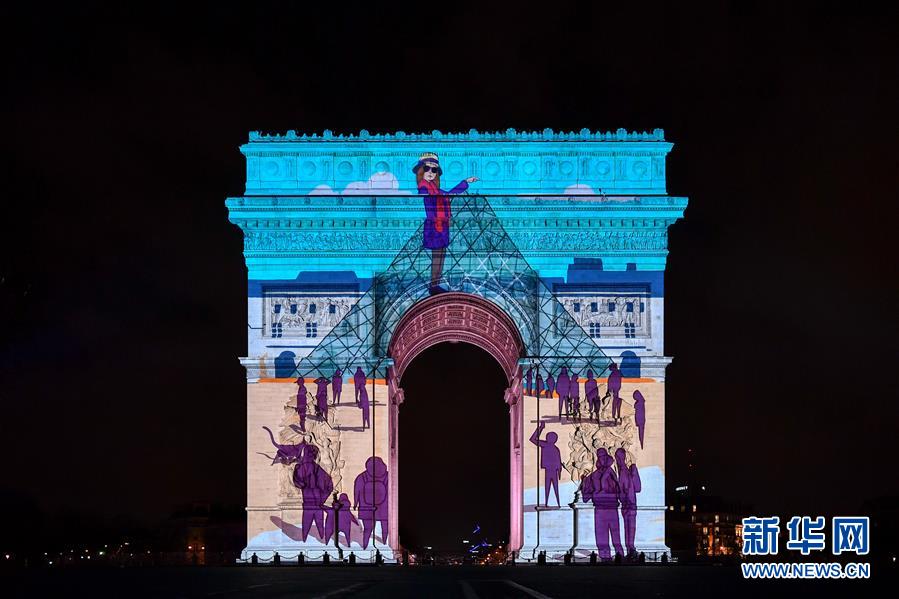 （国际）（5）巴黎凯旋门“换装”迎新年