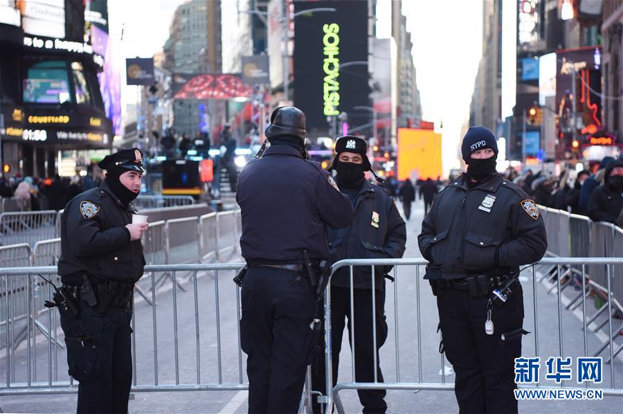 （国际）（3）纽约时报广场加强安保迎新年