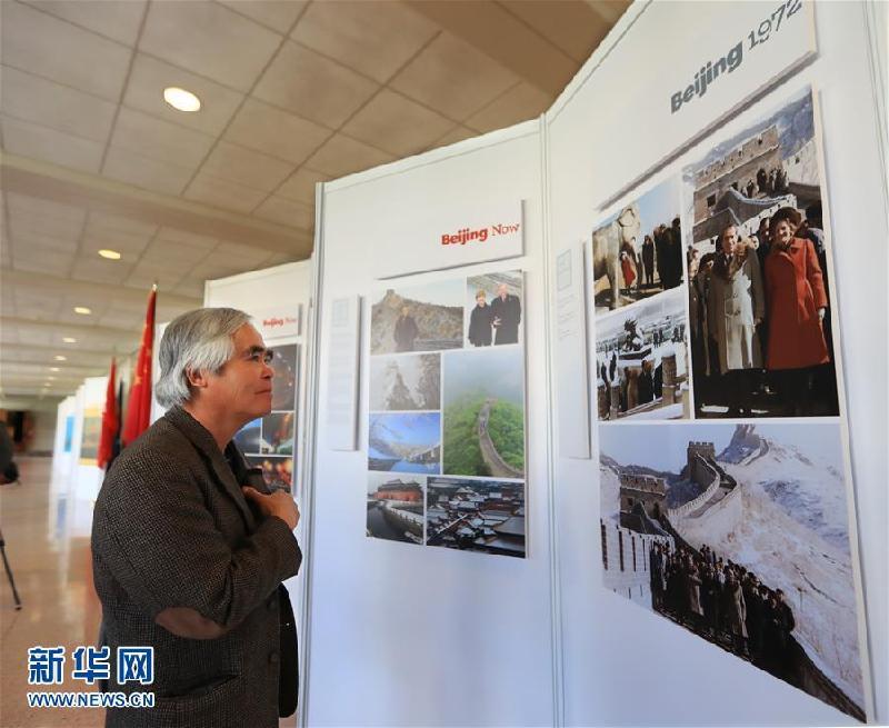 （国际）（2）《搭建新桥梁：一位美国总统与三座中国城市》图片展在美开幕