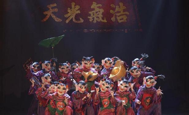 （XHDW）（1）中国非遗舞剧《傩·情》亮相阿尔巴尼亚
