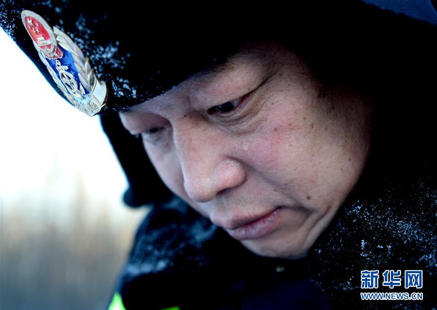 （走基层 听民声·图文互动）（6）零下40多摄氏度的空气是什么味道？——访中国“北极”养路工 