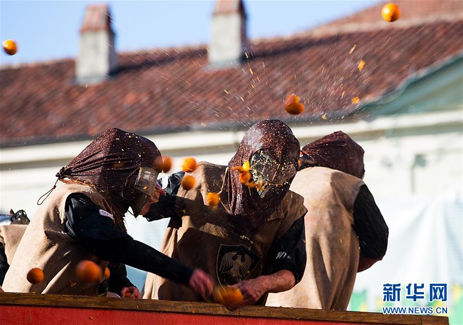 （国际）（6）意大利小镇“橘子大战”