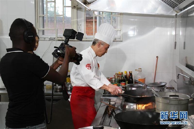 （XHDW）中卢合作拍摄中华美食节目