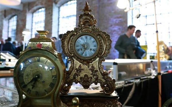 （国际）（5）法兰克福举行第十八届古董钟表珠宝展