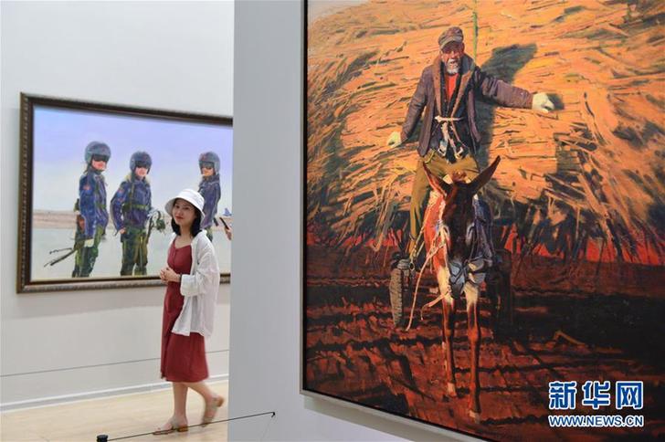 （文化）（1）第六届全国青年美术作品展览亮相中国美术馆
