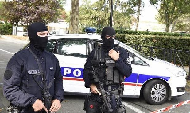 （国际）（1）法国一男子持刀行凶　造成2死1伤