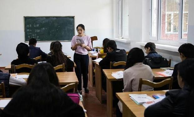 （国际·图文互动）（3）杜尚别的中国“窗口”——走进塔吉克斯坦民族大学孔子学院