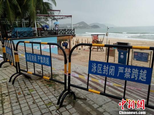 台风过后三亚景区陆续恢复营业涉海景区仍关闭
