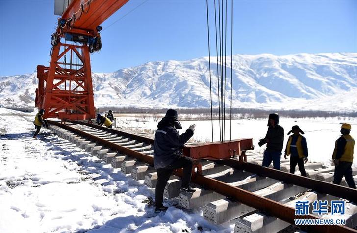 （经济）（1）川藏铁路拉林段施工持续进行