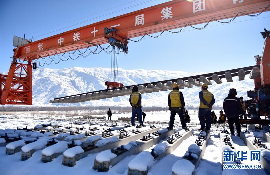 （经济）（6）川藏铁路拉林段施工持续进行