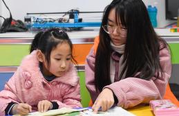 （社会）（1）浙江湖州：社区“三点半学校” 儿童成长“驿站”