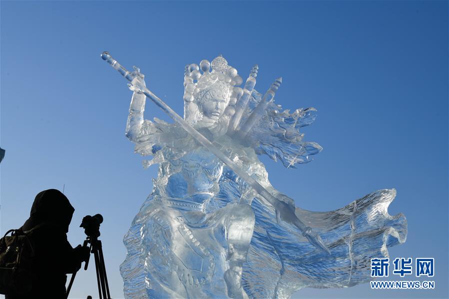 （社会）（7）哈尔滨国际冰雕比赛落幕