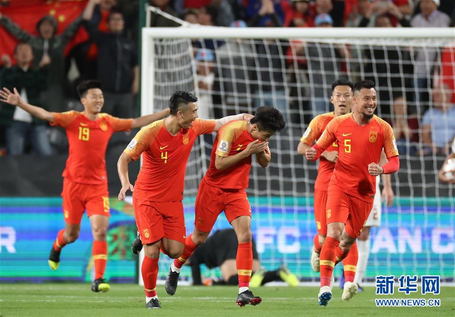 （亚洲杯）（2）足球——小组赛：中国队胜菲律宾队