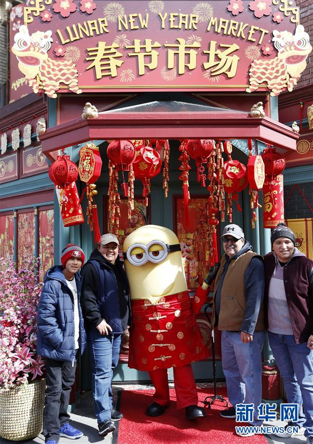 （国际）（4）好莱坞环球影城内的“中国年味”