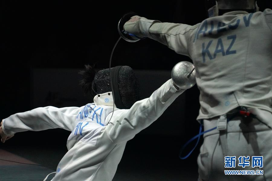 击剑亚青少赛中国勇夺青年组男重团体金牌