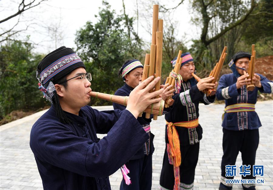 （图片故事）（7）瑶族青年的文化传承情