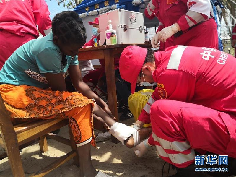（国际）（2）中国救援队在莫桑比克灾区展开救助行动